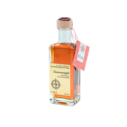 Tannenwipfel Likör 0,2l vom  Europakloster Gut Aich - klare Glasflasche mit bernsteinfarbenem Likör, handgemacht